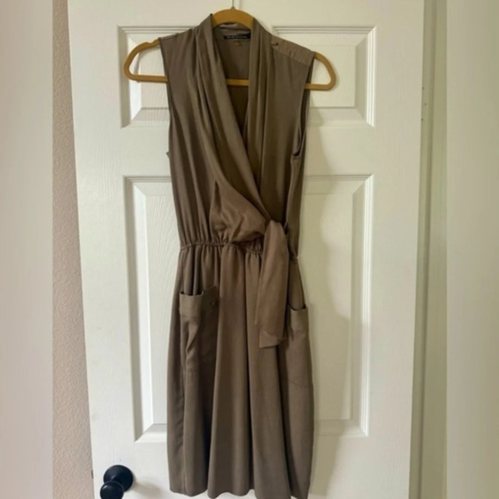Elie Tahari olive partial wrap dress size 6